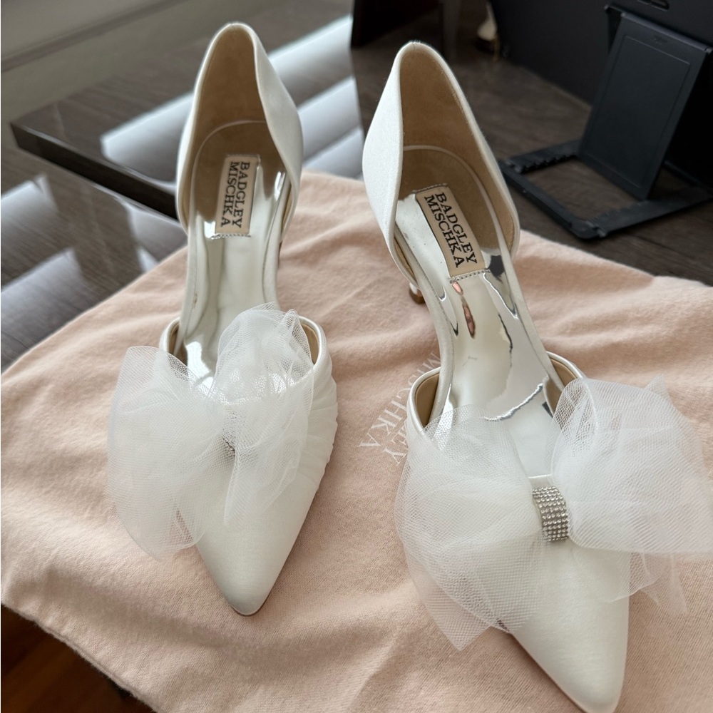 Badgley Mischka Heels